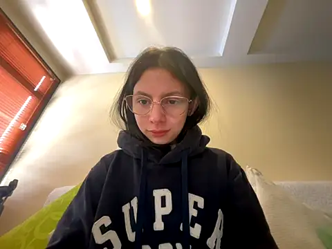 Bonniepark online show from 12, 9, 2025