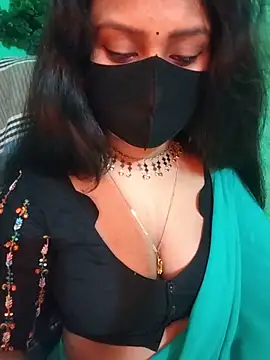 Idhika Paul online show from 24, 5, 2026