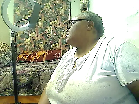 HOTSUGARX5 online show from 11, 5, 2026