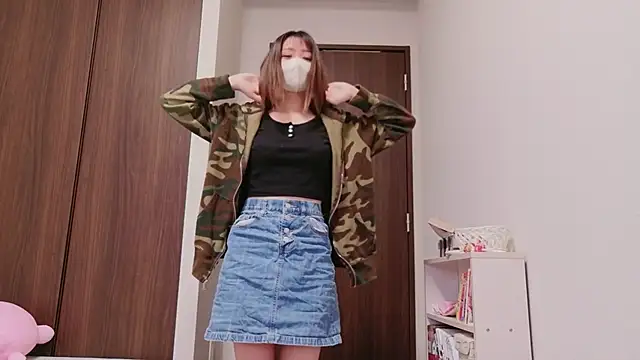 Snapshot of ayu_yu_xo chatting on 8, 4, 2026 ayu yu xo online show from 8, 4, 2026