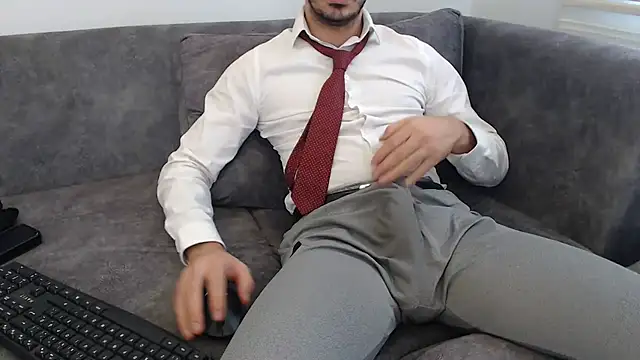 Naughtb0y online show from 9, 2, 2026