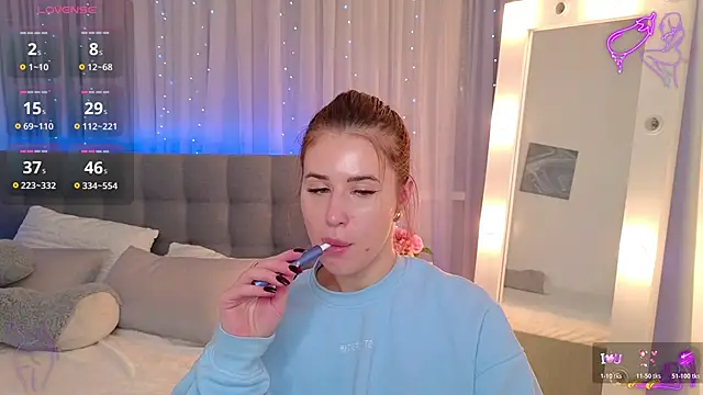 Milkissss online show from 6, 11, 2025