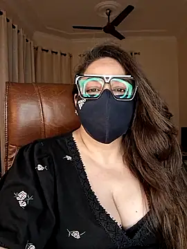 Snapshot of SEXY-Sardarni chatting on 18, 7, 2026 SEXY-Sardarni online show from 18, 7, 2026