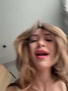 mollyyank online show from 28, 3, 2026