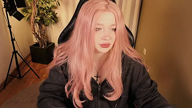 carolina elf online show from 26, 3, 2026