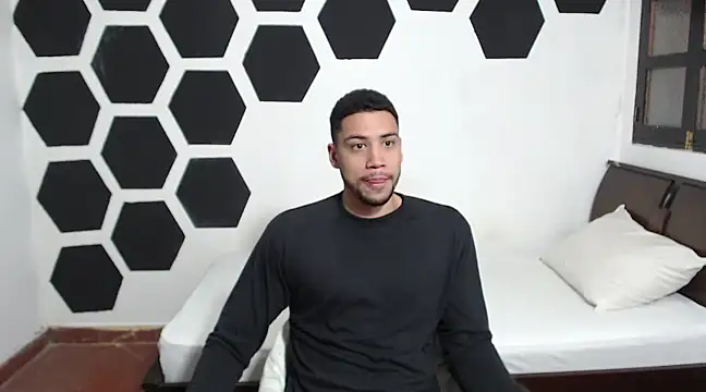 Jhors  Collens online show from 24, 1, 2025