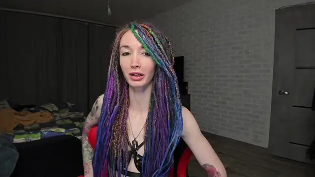 Snapshot of Roxy_Silver chatting on 12, 1, 2025 Roxy Silver online show from 12, 1, 2025