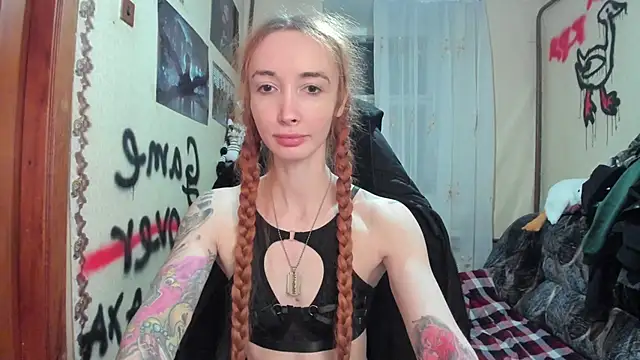 Snapshot of Roxy_Silver chatting on 26, 2, 2025 Roxy Silver online show from 26, 2, 2025