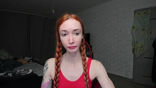 Snapshot of Roxy_Silver chatting on 5, 12, 2025 Roxy Silver online show from 5, 12, 2025