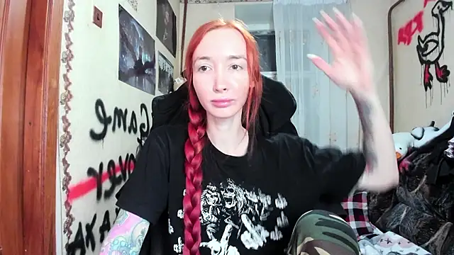 Snapshot of Roxy_Silver chatting on 4, 2, 2026 Roxy Silver online show from 4, 2, 2026