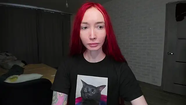 Snapshot of Roxy_Silver chatting on 14, 2, 2026 Roxy Silver online show from 14, 2, 2026