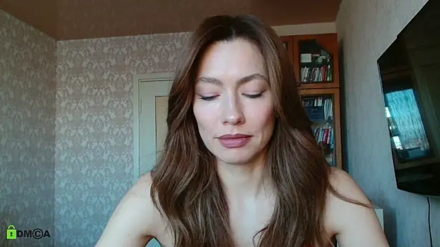 alicia spicy online show from 9, 10, 2025