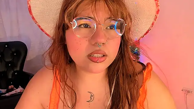 Snapshot of Samanta_cutee chatting on 11, 1, 2025 Samanta cutee online show from 11, 1, 2025