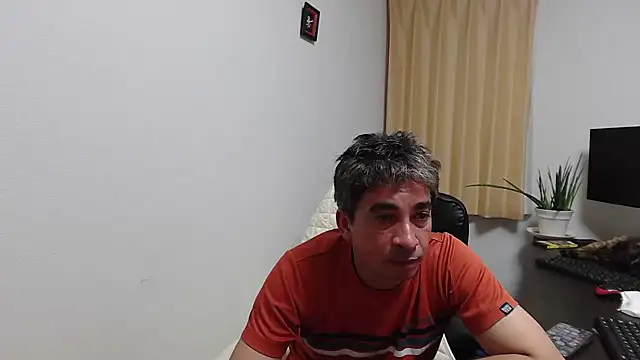Snapshot of Latineirajp chatting on 18, 5, 2026 Latineirajp online show from 18, 5, 2026