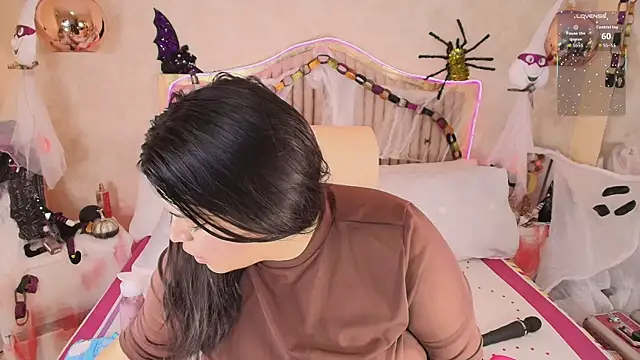 Kismett aziz online show from 30, 10, 2025