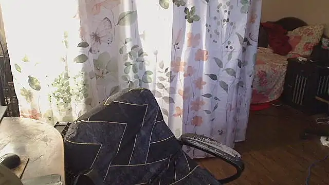 Ireallysquirt online show from 19, 4, 2026