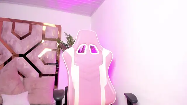 Anny osorio online show from 11, 2, 2025