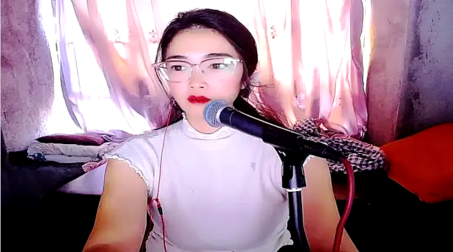 Floor oo online show from 28, 2, 2025