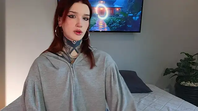 SophieInkk online show from 12, 11, 2025