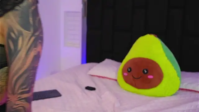 Marianamonroe  online show from 17, 2, 2026