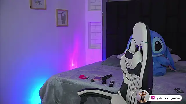 Marianamonroe  online show from 20, 6, 2026
