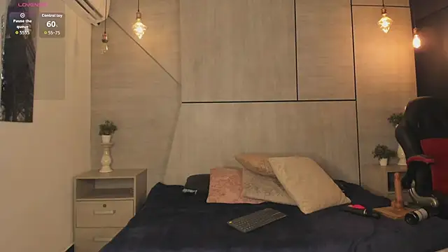 jenaa  online show from 30, 6, 2026