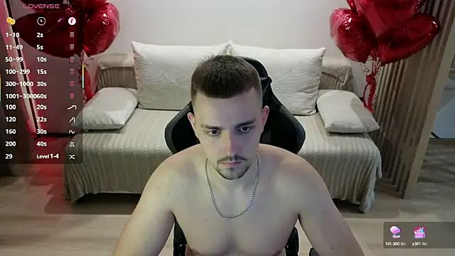 Larstar01 online show from 28, 9, 2025