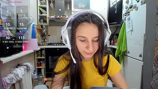 Snapshot of _Nika_Kik chatting on 3, 3, 2026 Nika Kik online show from 3, 3, 2026