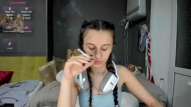  Nika Kik online show from 19, 3, 2026