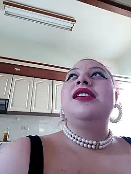 Snapshot of Blair_Elliss chatting on 11, 12, 2024 Blair Elliss online show from 11, 12, 2024