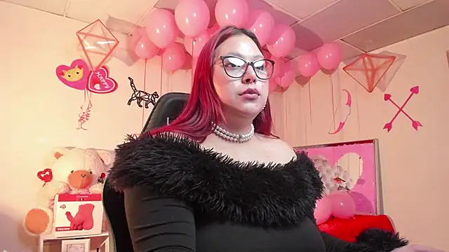 Snapshot of Blair_Elliss chatting on 1, 2, 2025 Blair Elliss online show from 1, 2, 2025