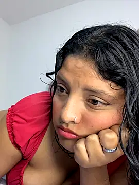 Snapshot of tati__22 chatting on 10, 9, 2025 tati  22 online show from 10, 9, 2025