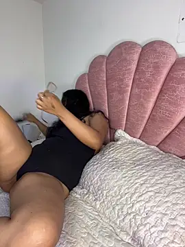 Snapshot of tati__22 chatting on 9, 10, 2025 tati  22 online show from 9, 10, 2025