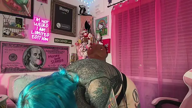 Snapshot of CherryBombBomb chatting on 14, 11, 2025 CherryBombBomb online show from 14, 11, 2025