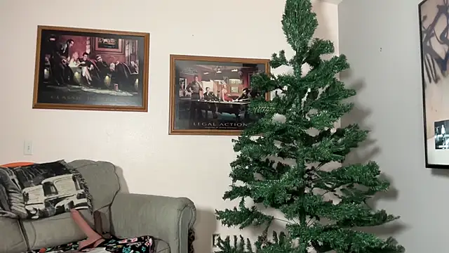 Snapshot of CherryBombBomb chatting on 24, 11, 2025 CherryBombBomb online show from 24, 11, 2025