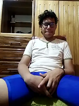 Snapshot of kiol45ty chatting on 12, 9, 2025 kiol45ty online show from 12, 9, 2025