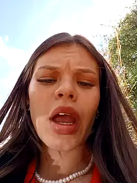 Violeta 12- online show from 27, 1, 2025