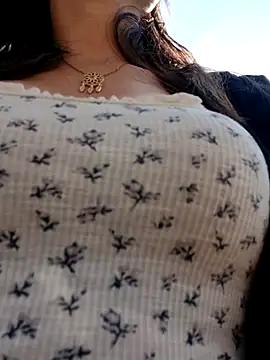 Violeta 12- online show from 25, 10, 2025