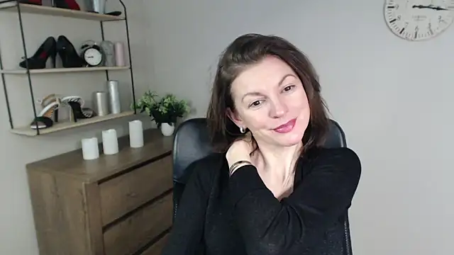 VivianWILD online show from 28, 1, 2025