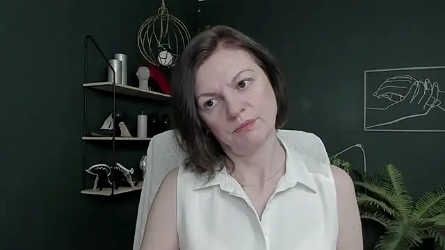 VivianWILD online show from 17, 4, 2026