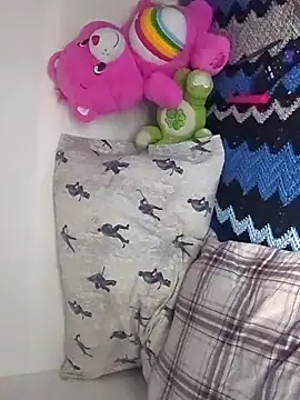 nickybaby online show from 4, 10, 2025