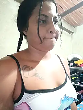 Giselabrunette25 online show from 2, 11, 2025