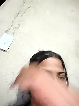 Giselabrunette25 online show from 22, 12, 2025