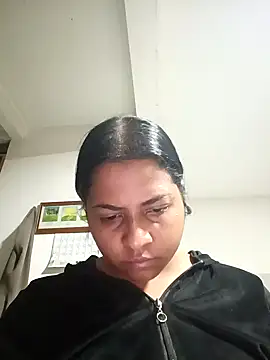 Giselabrunette25 online show from 19, 2, 2026