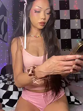 Snapshot of yummyrina chatting on 30, 4, 2026 yummyrina online show from 30, 4, 2026