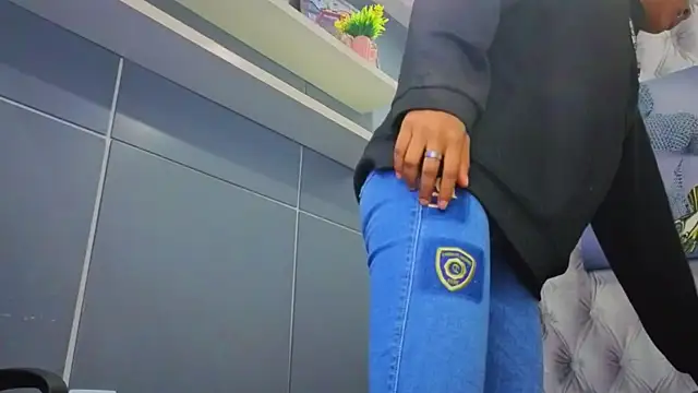 Hilary-banks online show from 11, 9, 2025