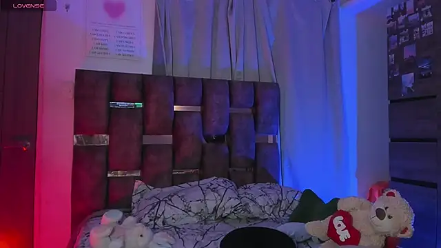 Angelo 018 online show from 17, 1, 2025