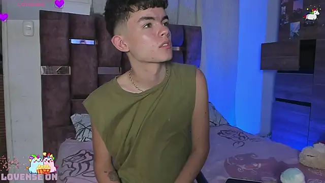 Angelo 018 online show from 25, 1, 2025