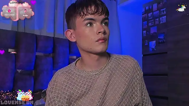 Angelo 018 online show from 10, 3, 2025