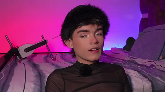 Angelo 018 online show from 24, 10, 2025